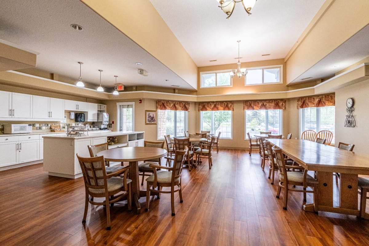 Dr. Hemstock Retirement Residence and Hearthstone Place Verve Senior Living — photo 2