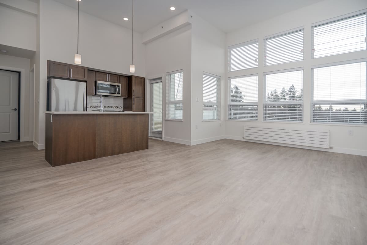 Sunstone Apartments — photo 2