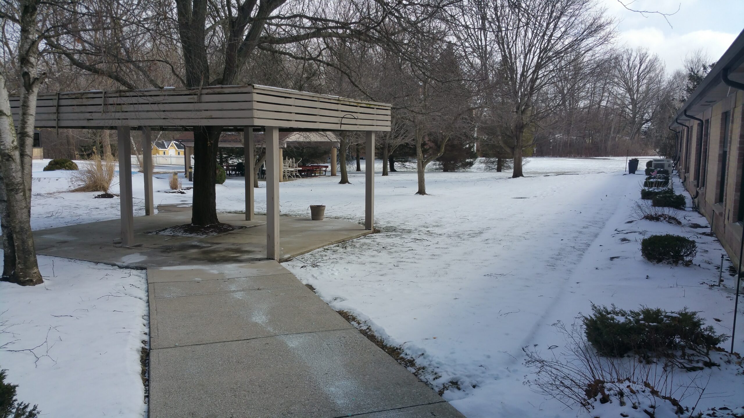 Ashwood Manor — photo 3