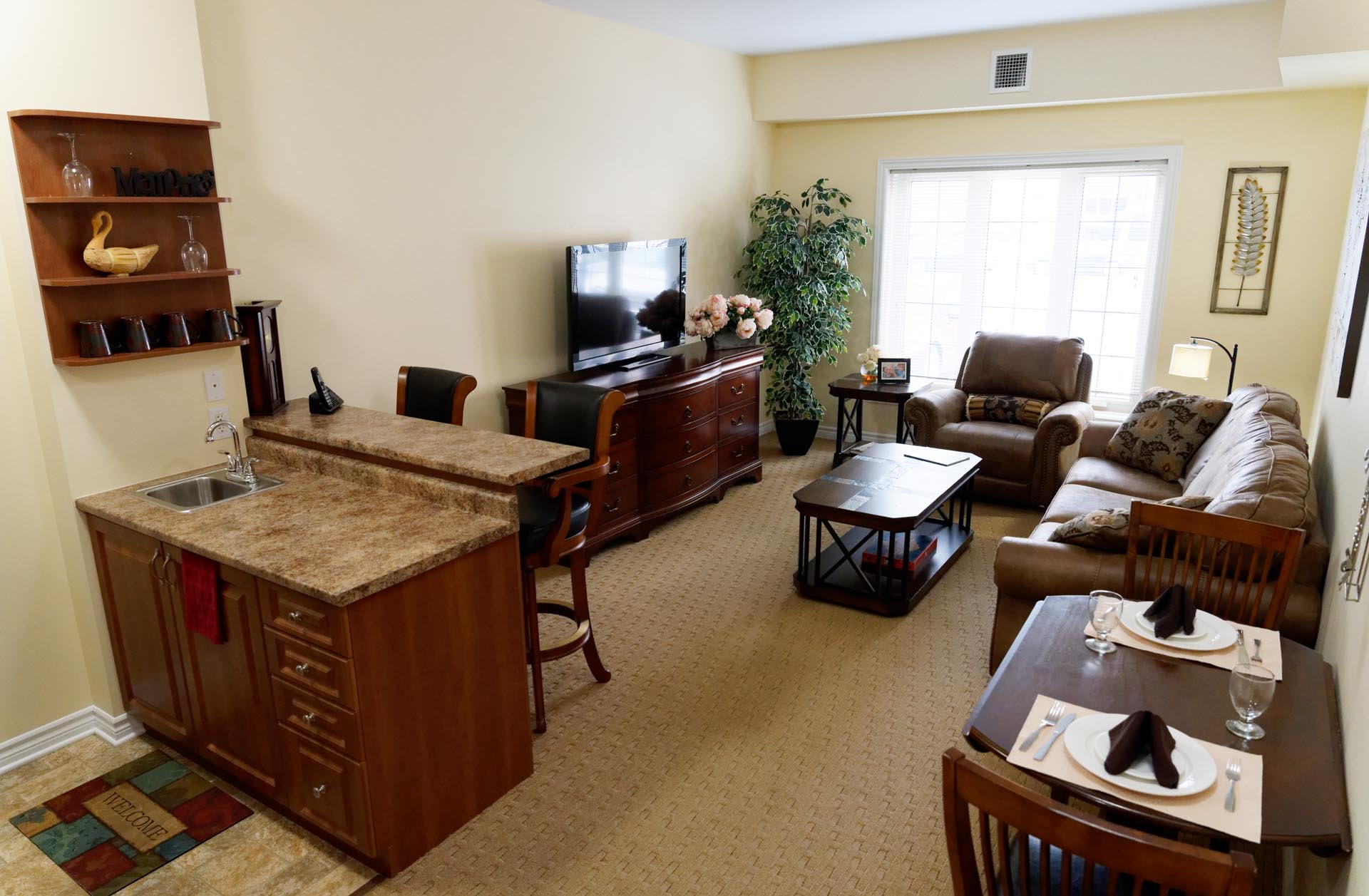 Riverdale Terrace Waterfront Retirement Residence — photo 2