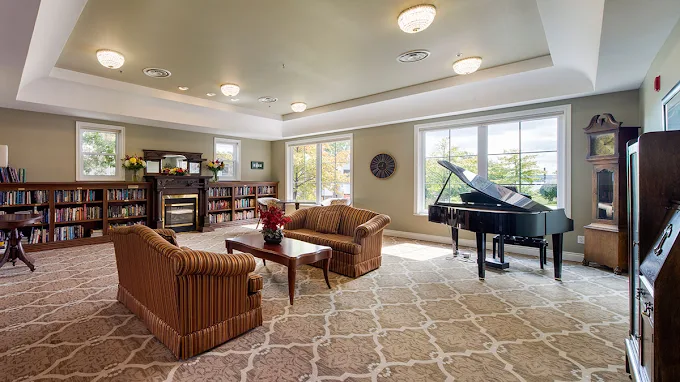 Chartwell Bayview Retirement Residence — photo 2