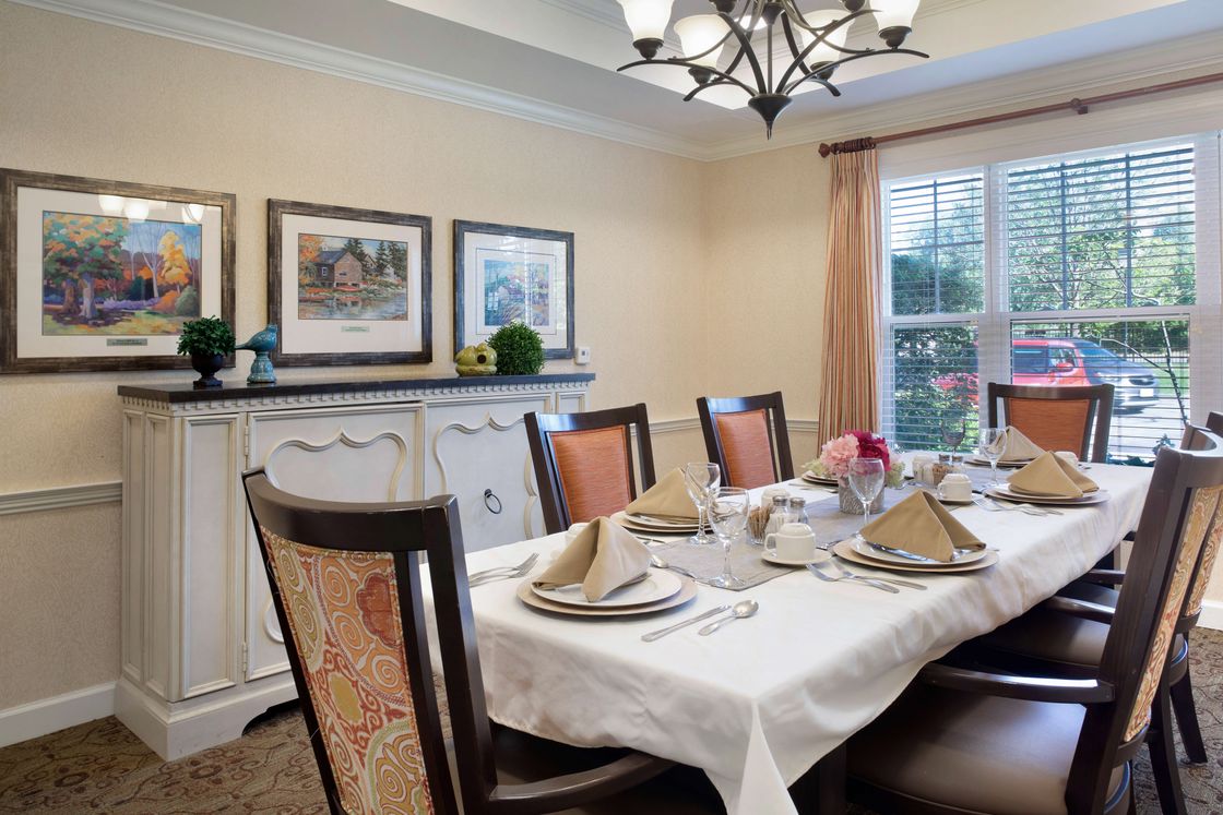 Sunrise Senior Living of Richmond Hill — exterior or featured photo