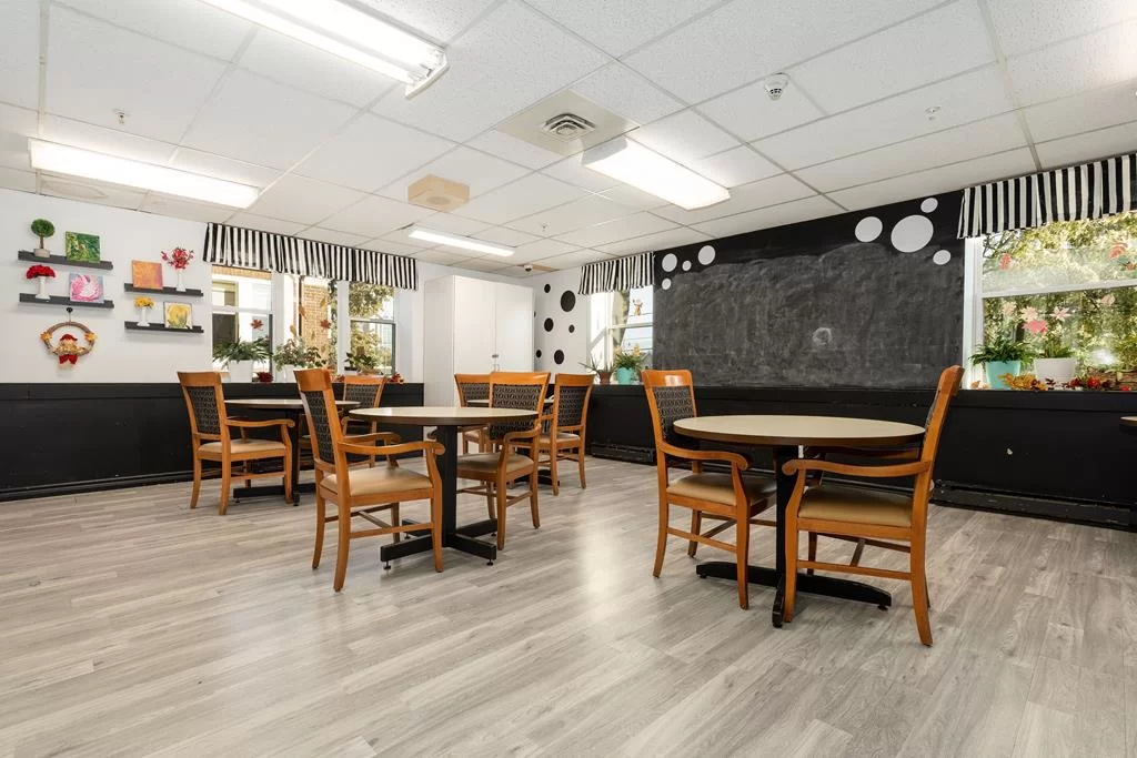 Cavendish Manor Retirement Residence — exterior or featured photo