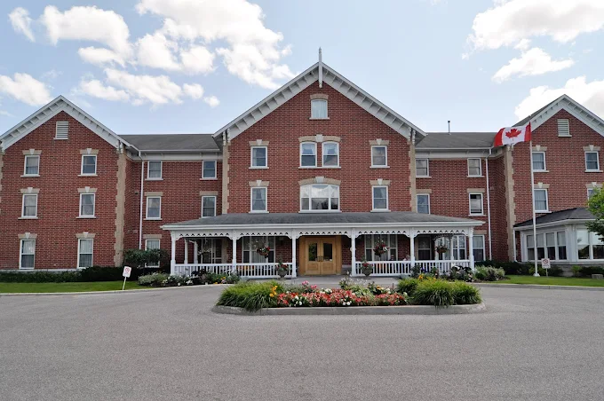 Champlain Manor Retirement Residence — photo 2