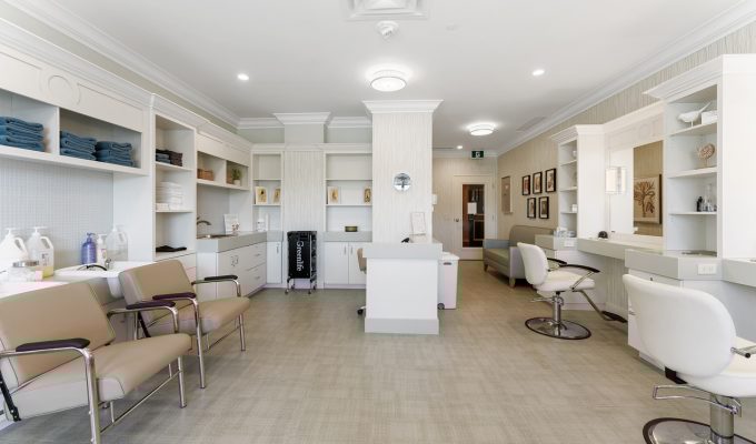 Lakeridge Heights Retirement Residence — photo 3