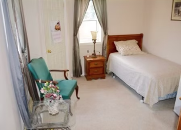 Hamilton's Hometown Retirement Living — photo 3