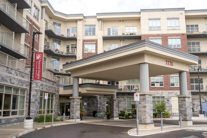Summit Heights Retirement Residence — exterior or featured photo