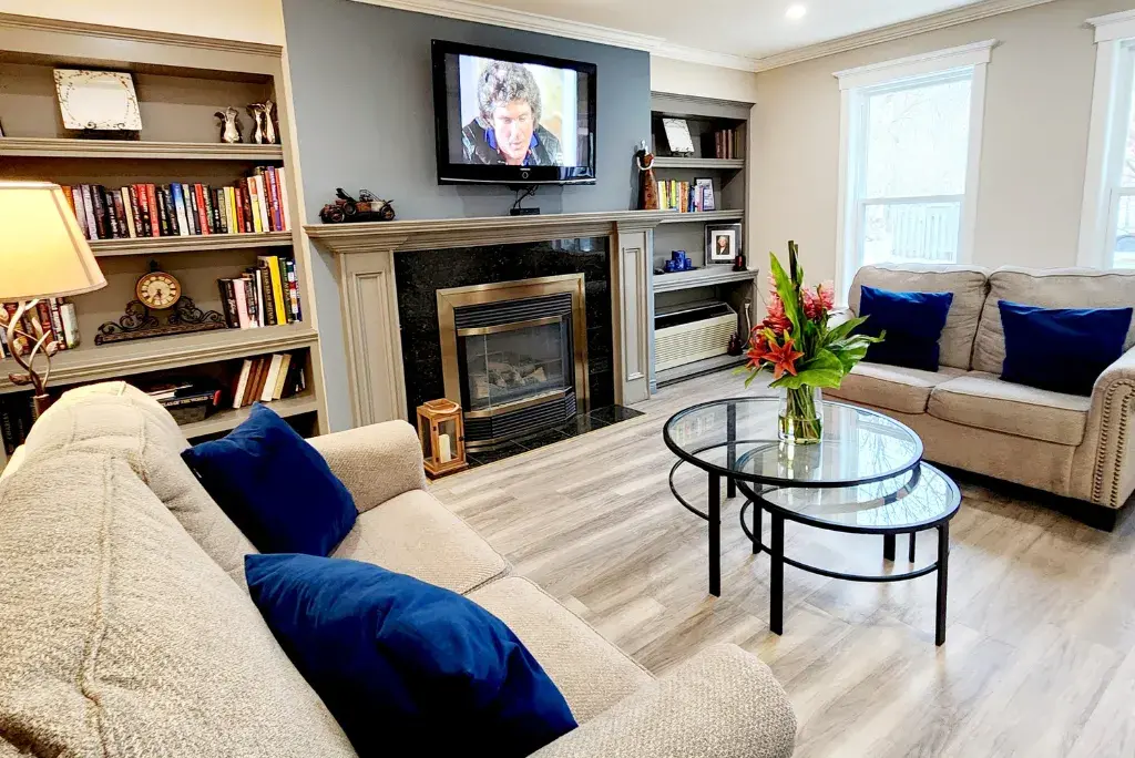 Village Manor — photo 2