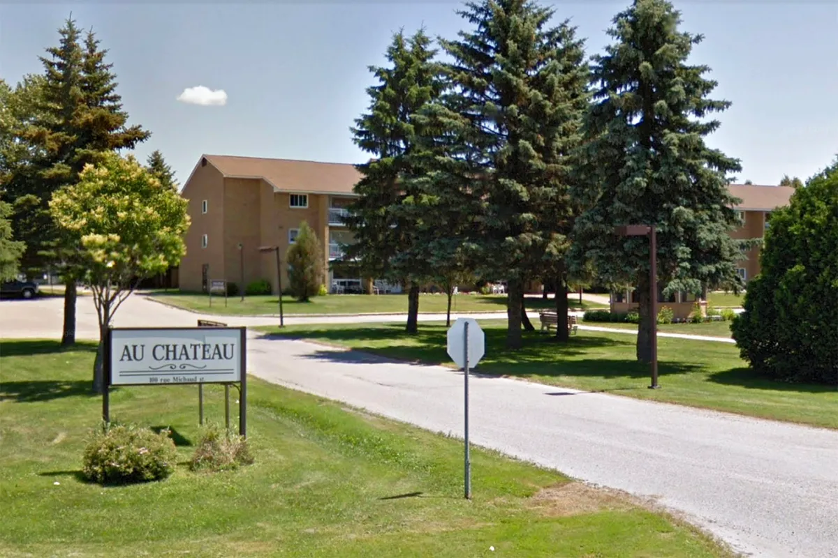 Au Château Long-Term Care — photo 2