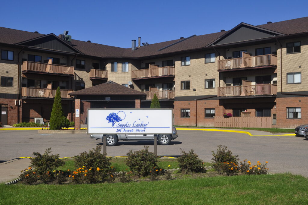 Supples Landing Retirement Residence — photo 2