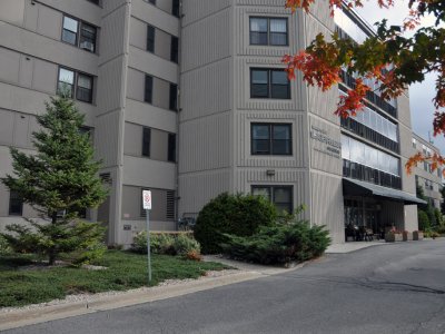 Extendicare Laurier Manor — exterior or featured photo