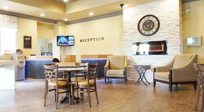 Cavendish Manor Retirement Residence — photo 3