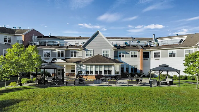 Chartwell Thunder Bay Retirement Residence — photo 3