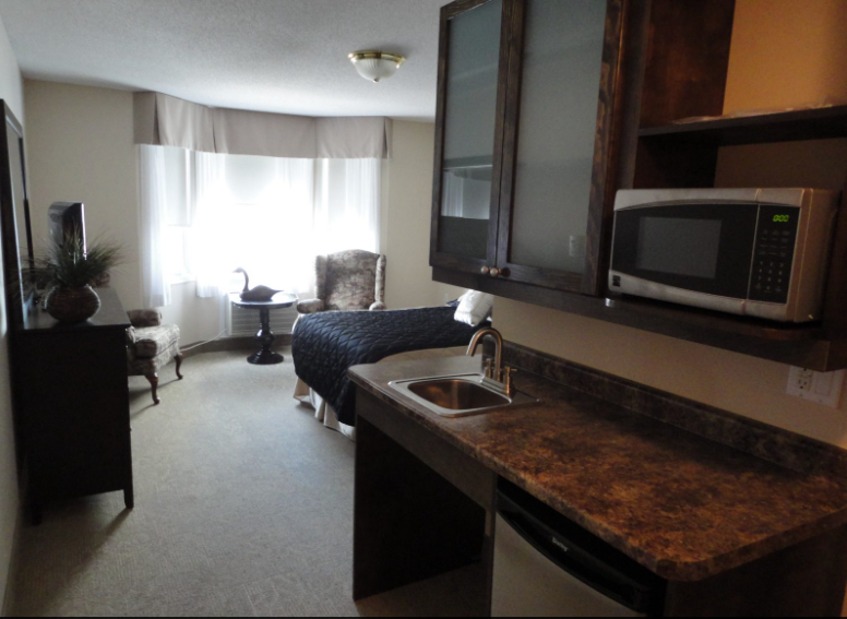 West Shore Village Residence — photo 3