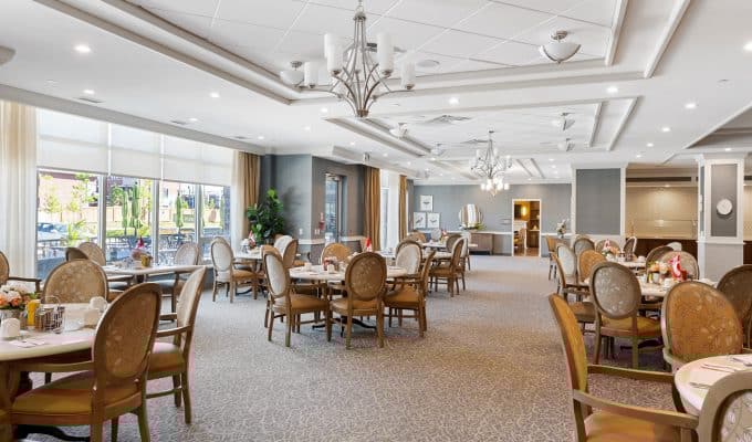 Lakeridge Heights Retirement Residence — photo 2