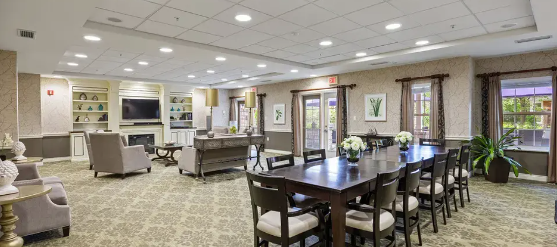 Chartwell Orchards Retirement Residence — photo 2