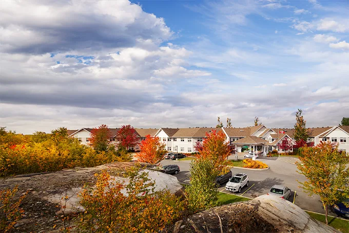 Chartwell Southwind Retirement Residence — exterior or featured photo