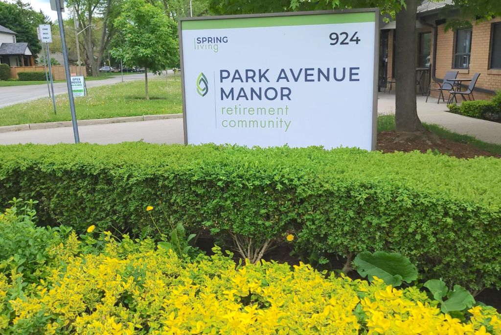 Park Avenue Manor Retirement Home — photo 2