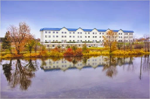 VIVA Waterside Retirement Community — exterior or featured photo