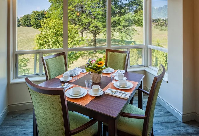 Chartwell Scarlett Heights Retirement Residence — exterior or featured photo