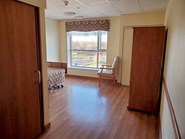 Shalom Manor Long Term Care Home — photo 2