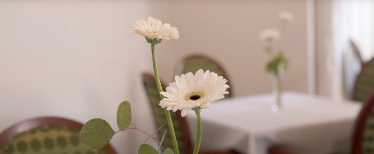 Oxford Manor Retirement Residence — photo 2