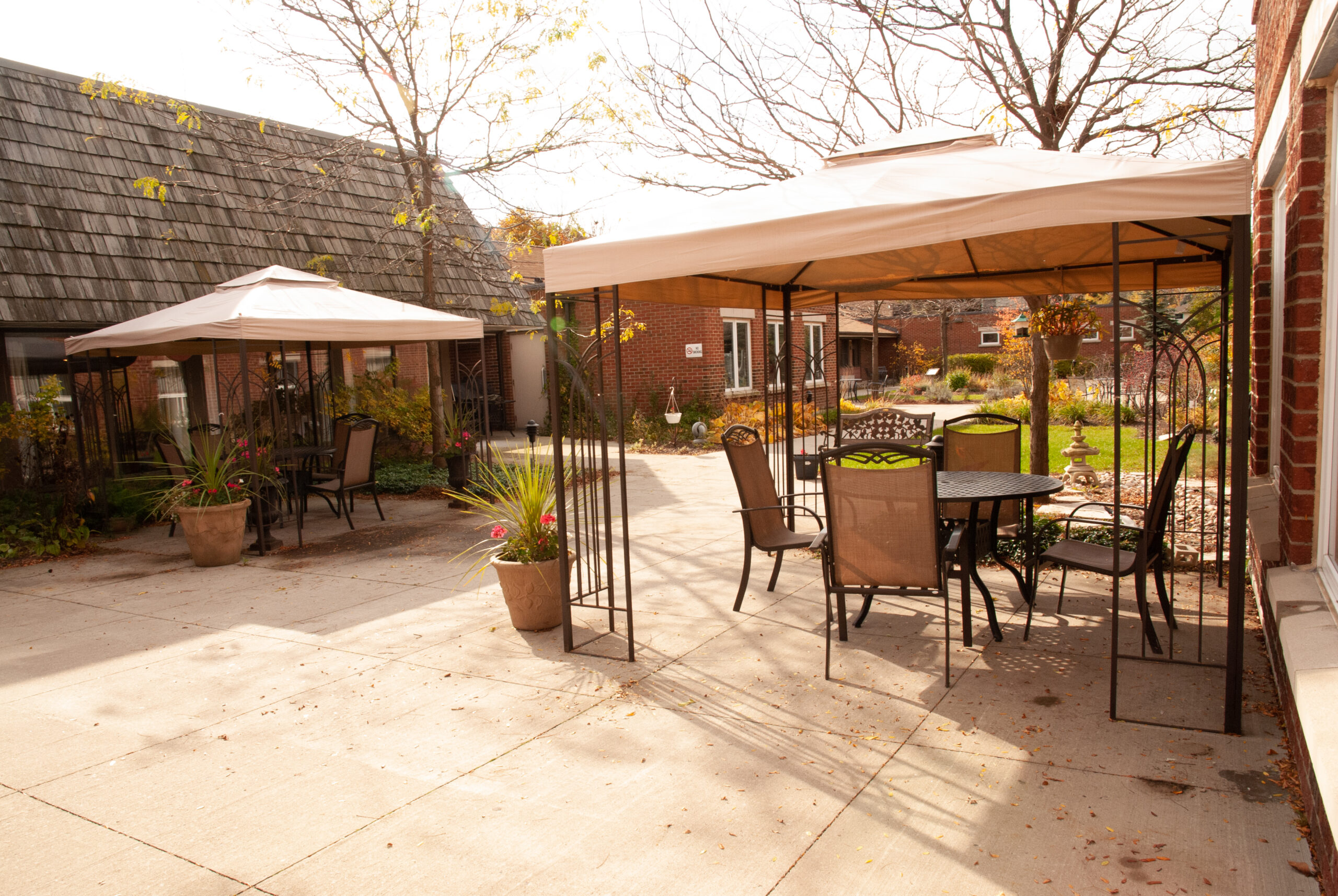 Thorntonview — photo 3