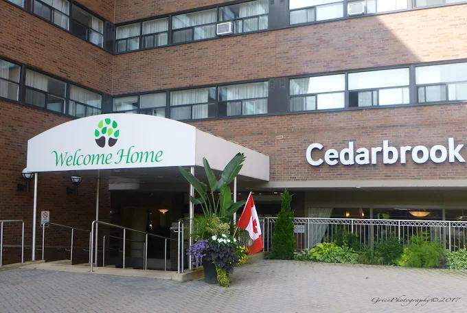 Cedarbrook Lodge Retirement Residence — exterior or featured photo
