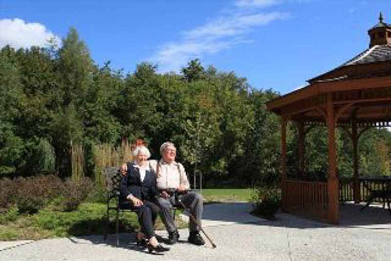 Richmond Woods Retirement Residence — photo 2
