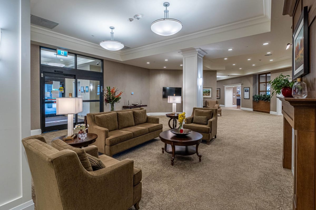 Holland Gardens Retirement Residence — exterior or featured photo