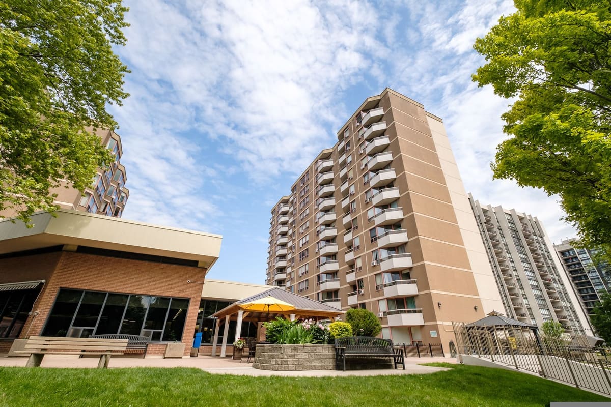 Oakville Senior Citizens Residence — exterior or featured photo