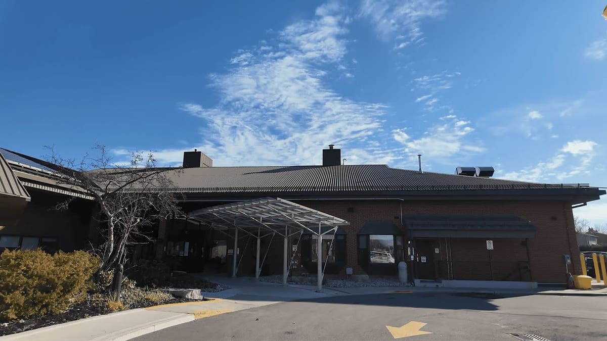 Vera M. Davis Community Care Centre — exterior or featured photo