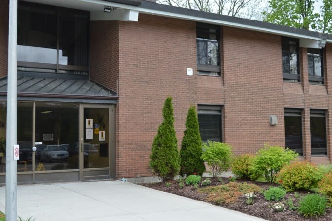 Caressant Care - Fergus Long-Term Care and Retirement Home — exterior or featured photo