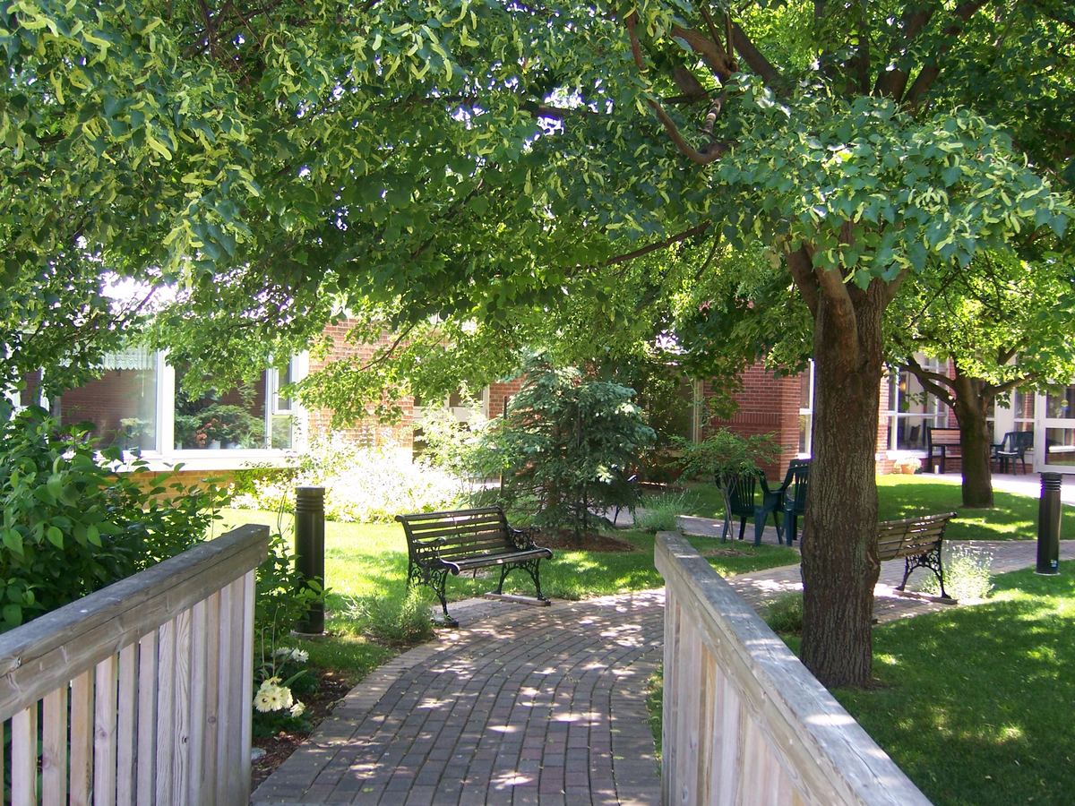 Shalom Manor Long Term Care Home — exterior or featured photo