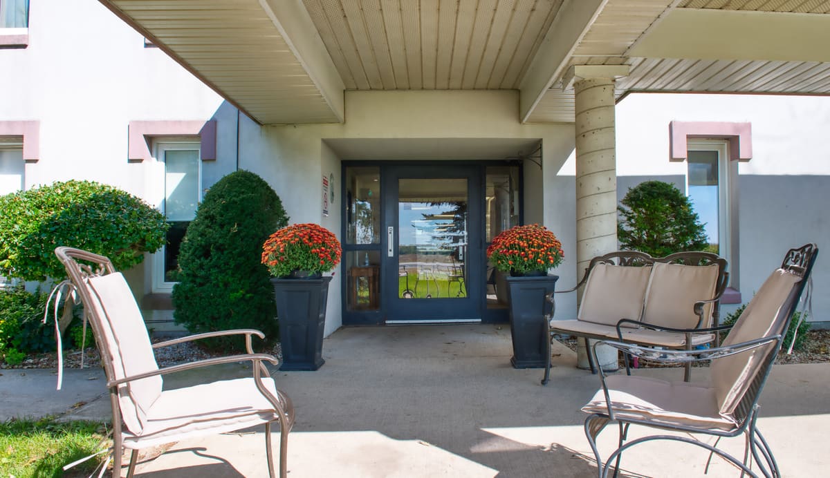 Hillside Manor — exterior or featured photo