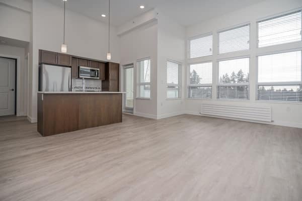 Sunstone Apartments — photo 2