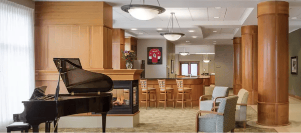 Chartwell Wedgewood Retirement Residence — photo 3