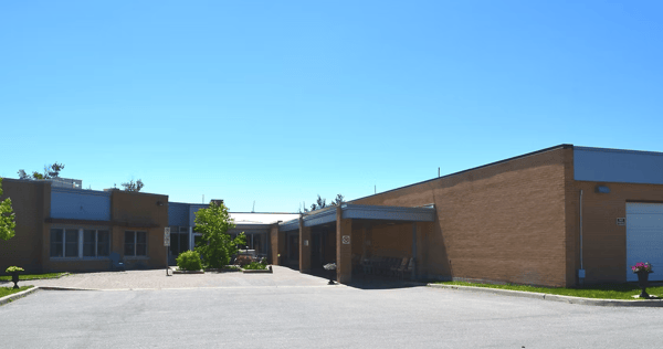 North Centennial Manor — photo 3