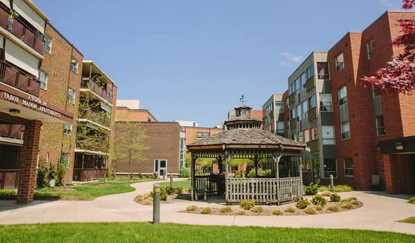 Mennonite Brethren Senior Citizens Home (Tabor Manor) — photo 3