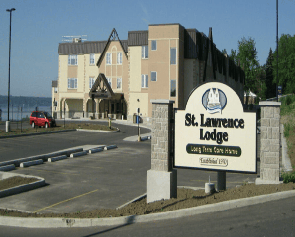 St. Lawrence Lodge — photo 2