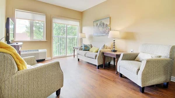 Chartwell Hartford Retirement Residence — photo 2