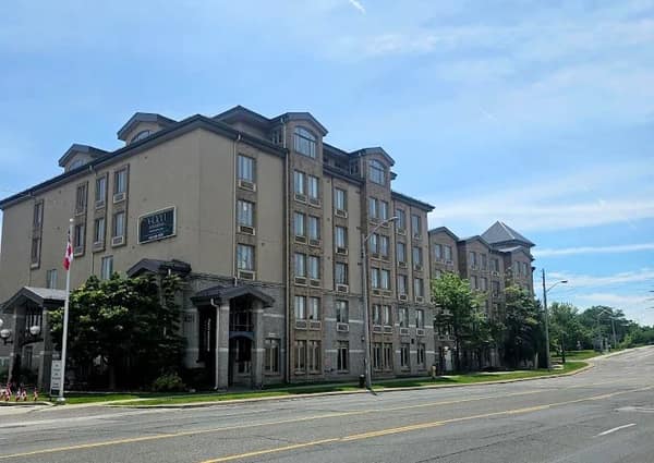 Venvi Kingsway — exterior or featured photo