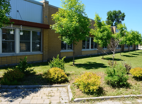 North Centennial Manor — photo 2
