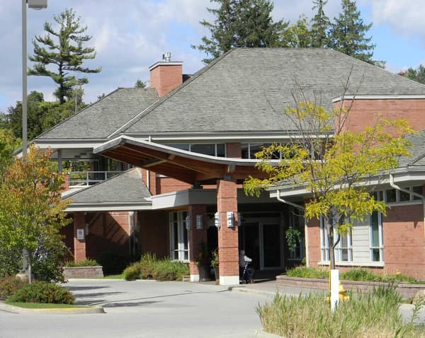 Villa Colombo Seniors Centre (Vaughan) — photo 2