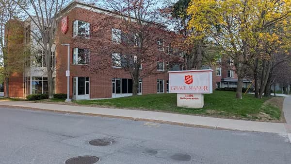 The Salvation Army Ottawa Grace Manor — photo 2
