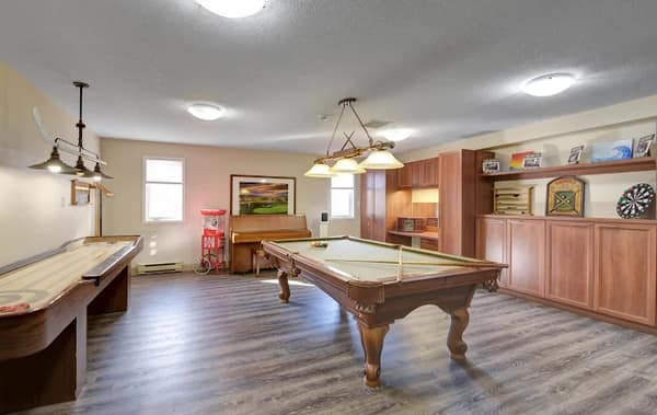 Stone Lodge — photo 2