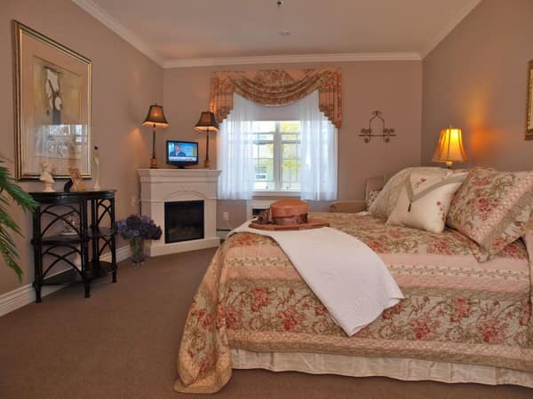 St. Jacobs Place — photo 3