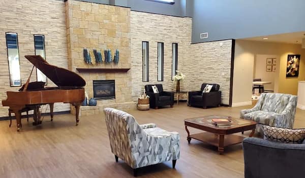 Chapel Heights Retirement & Assisted Living — photo 2