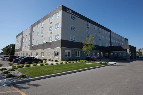 Seacliff Manor Retirement Residence — exterior or featured photo