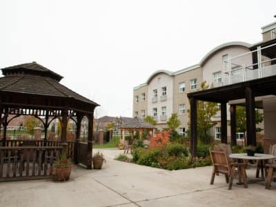 Extendicare West Oak Village — photo 3